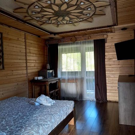Voyage Tatariv Hotel ภายนอก รูปภาพ